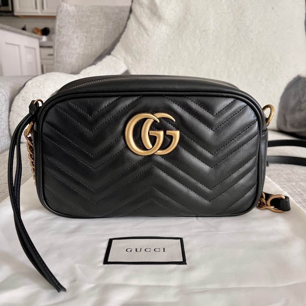 Gucci GG Marmont Small Matelasse Shoulder Bag